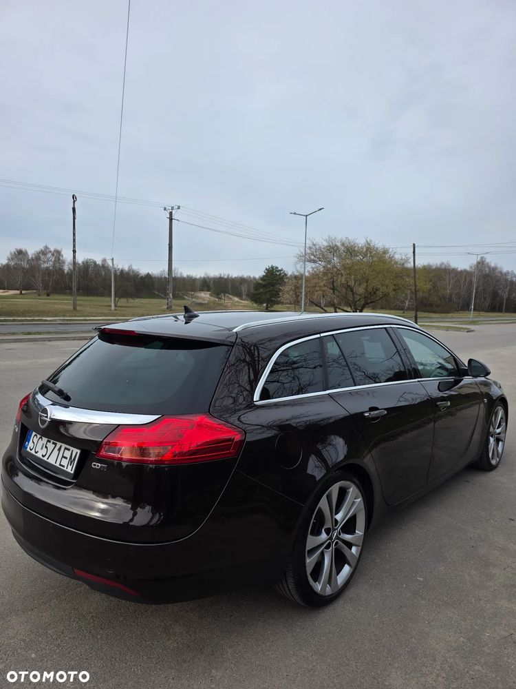 Opel Insignia 2.0 CDTI - 9