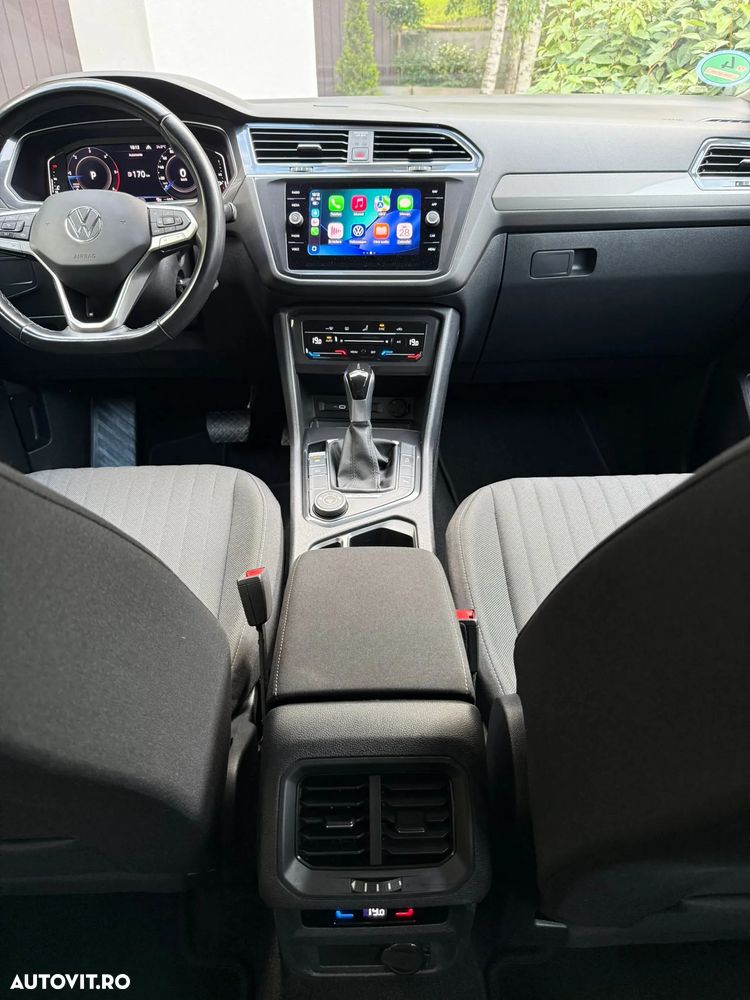 Volkswagen Tiguan 2.0 TDI SCR 4MOTION DSG Life - 24