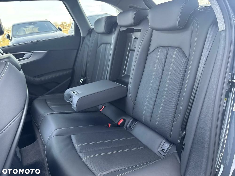 Audi A4 Allroad - 10