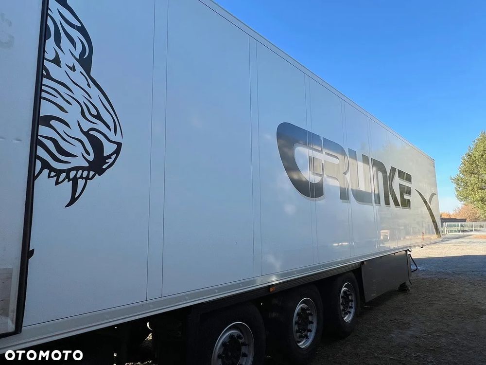 Schmitz Cargobull CARRIER 1550- 5686h - 5