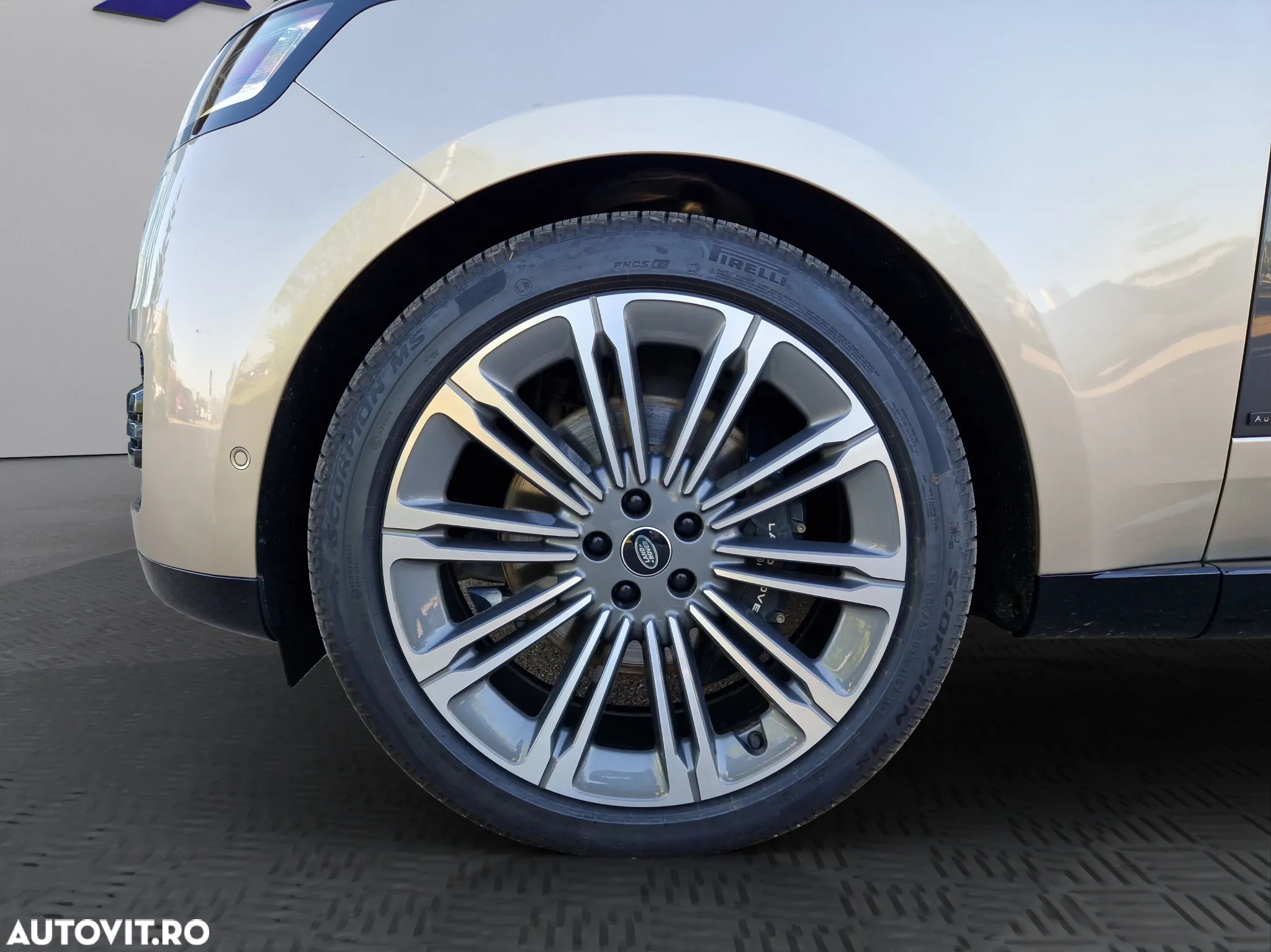 Land Rover Range Rover 3.0 I6 D350 MHEV Autobiography - 18