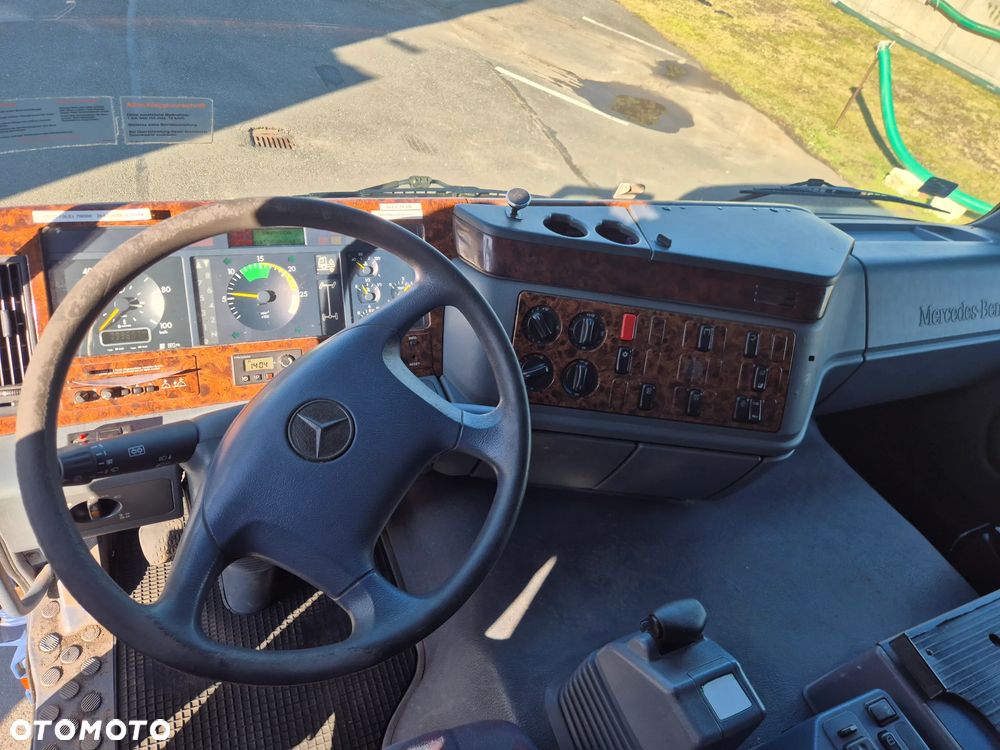 Mercedes-Benz Actross - 10