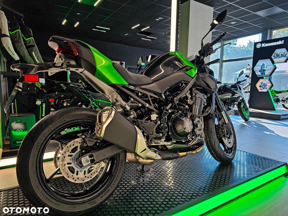 Kawasaki Z 900 - 8