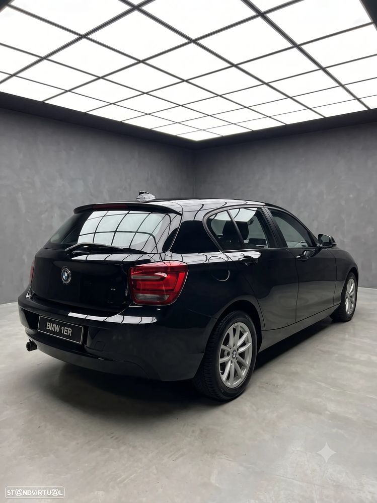BMW 116 d Line Sport - 3