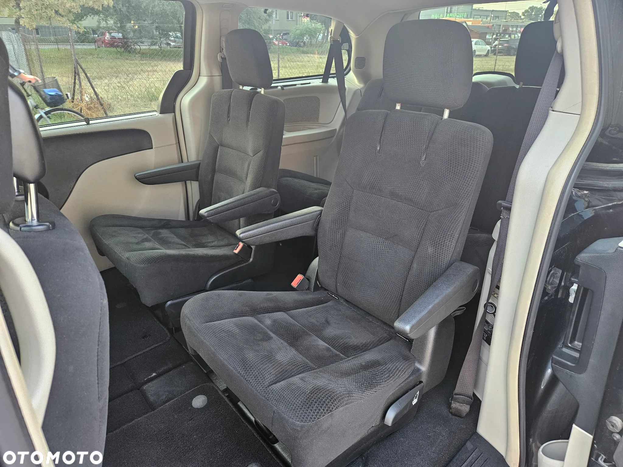 Chrysler Town & Country 3.6 Touring - 7