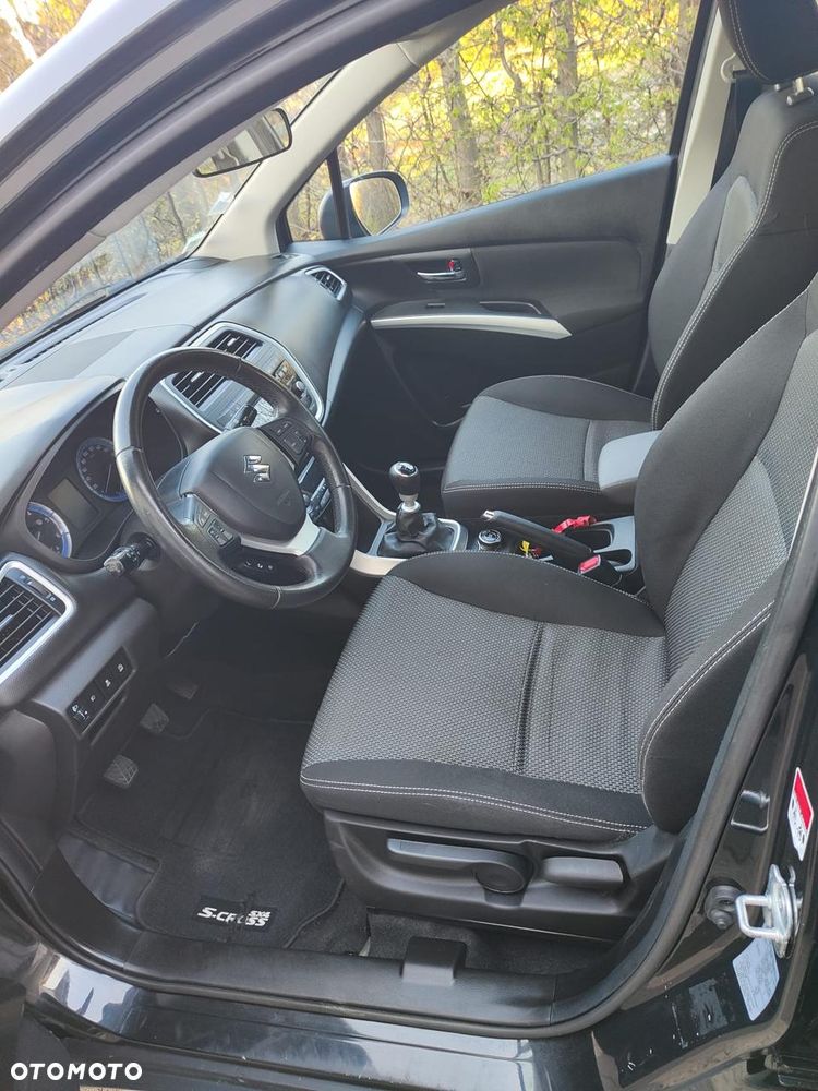 Suzuki SX4 S-Cross 1.6 DDiS Allgrip Comfort+ - 5