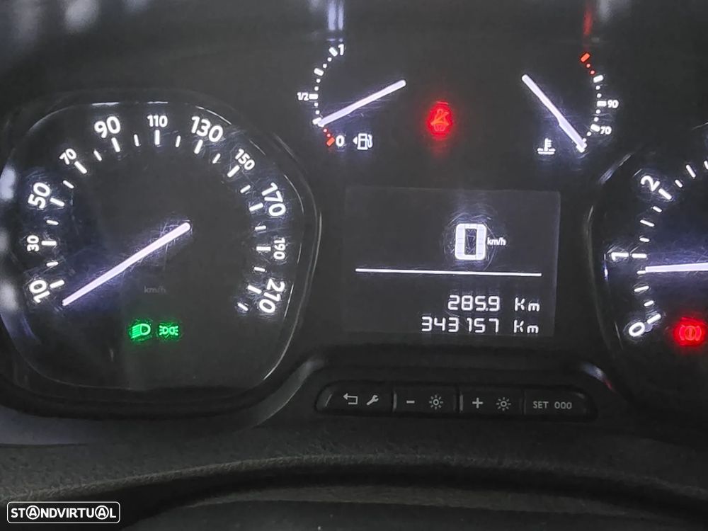 Peugeot NV EXPERT PREM STANDARD L2H! 1.6 BLUEHDI 95CVM5 - 5