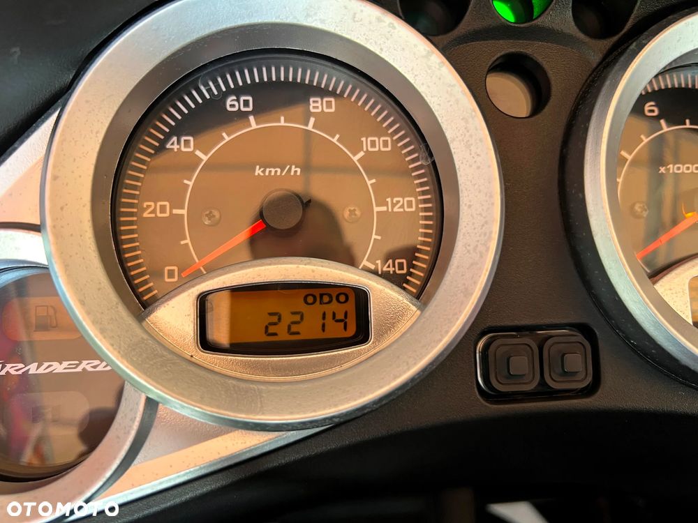 Honda XL - 29