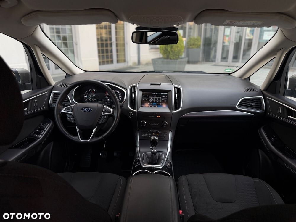 Ford S-Max 2.0 TDCi Titanium - 8