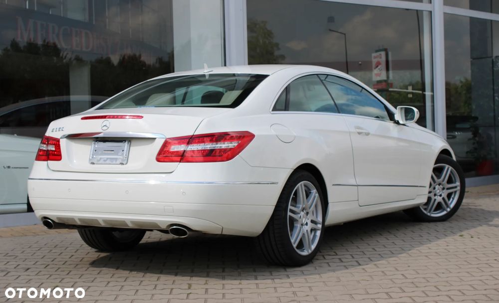 Mercedes-Benz Klasa E 350 Coupe 7G-TRONIC - 11
