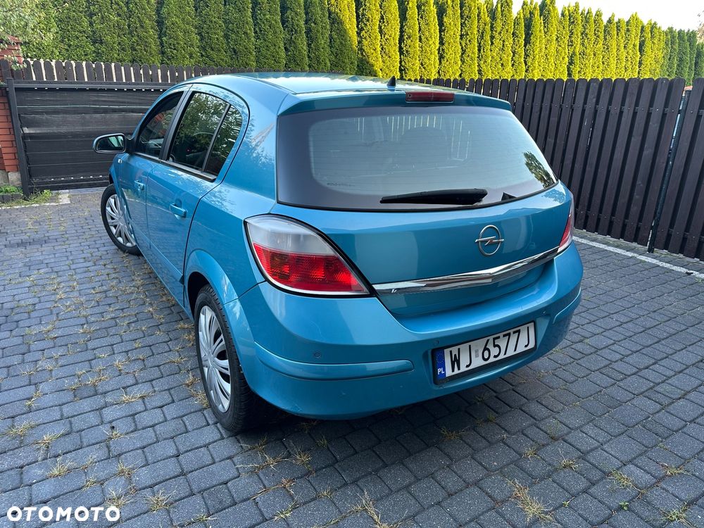 Opel Astra - 11