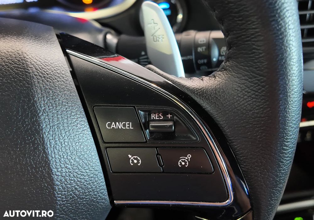 Mitsubishi Eclipse-Cross Plug-In Hybrid 4WD Plus - 25