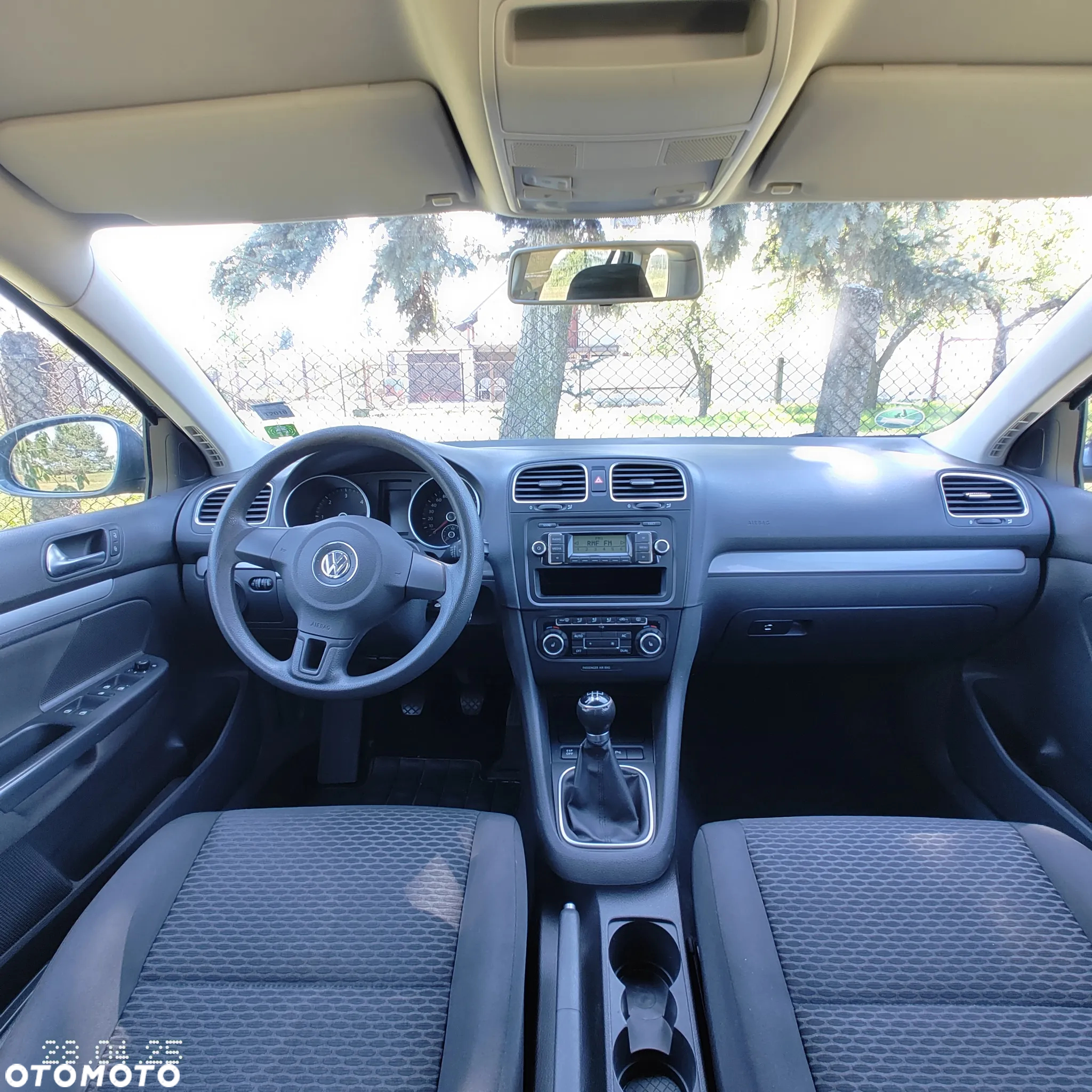 Volkswagen Golf 1.6 TDI DPF Trendline - 13