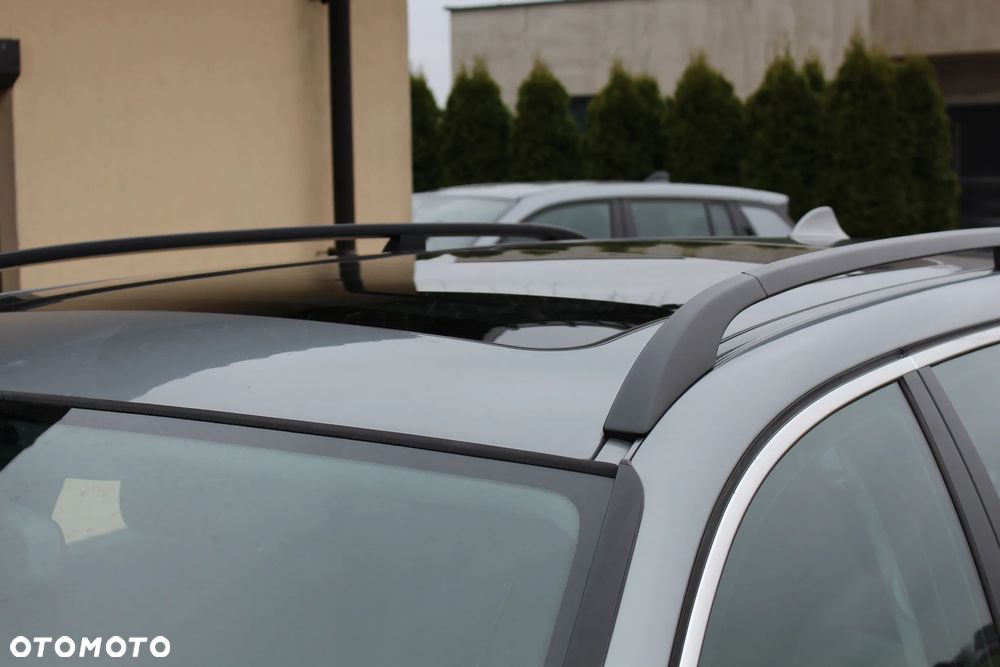 BMW Seria 5 523i Edition Exclusive - 9