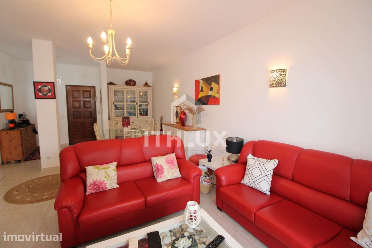 Apartamento T2 com Piscina, Quarteira - Algarve - Grande imagem: 2/11