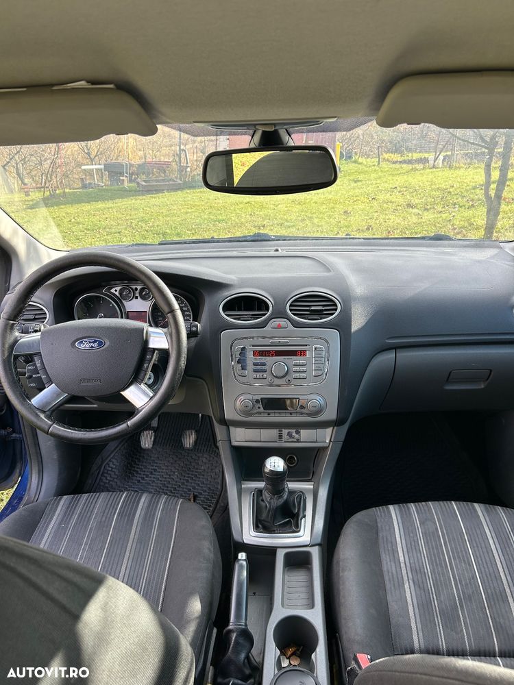 Ford Focus 1.6 TDCI Trend - 10