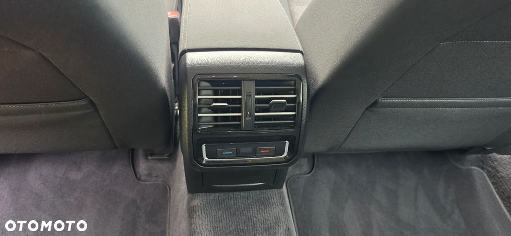 Volkswagen Passat 2.0 TDI BMT Comfortline DSG7 - 10