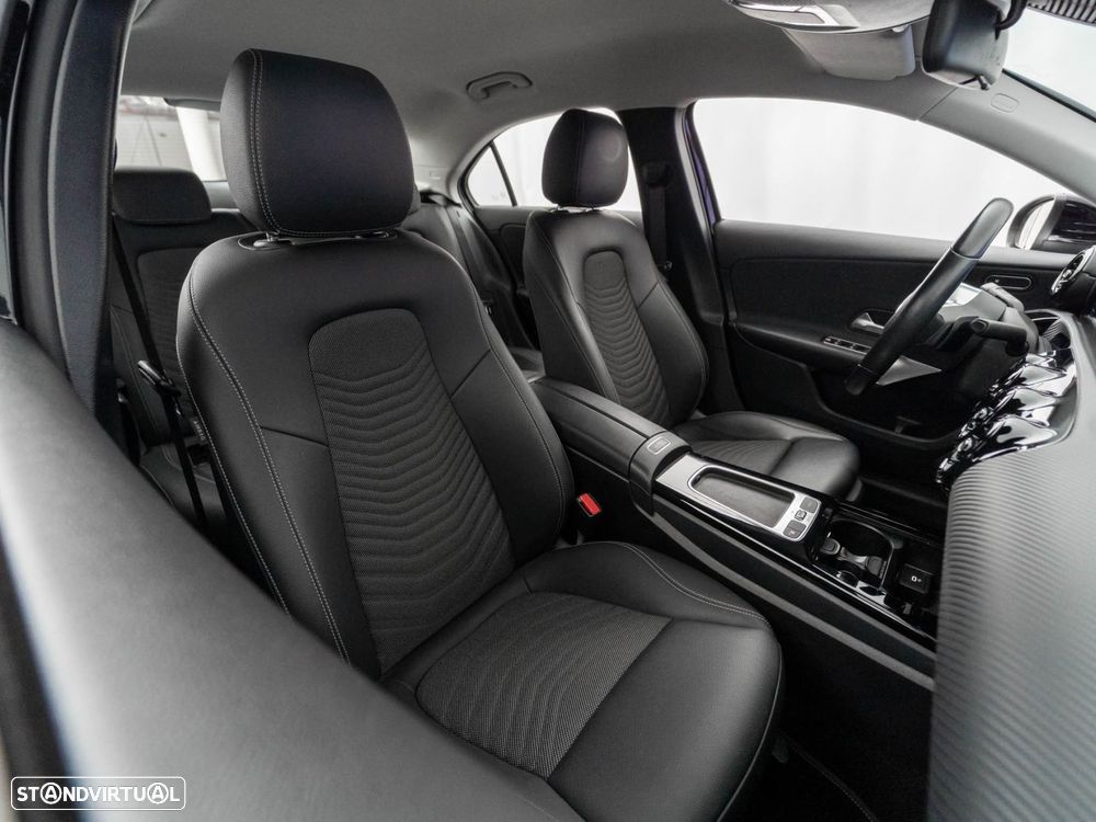 Mercedes-Benz A 250 Limousine e Style Plus - 41