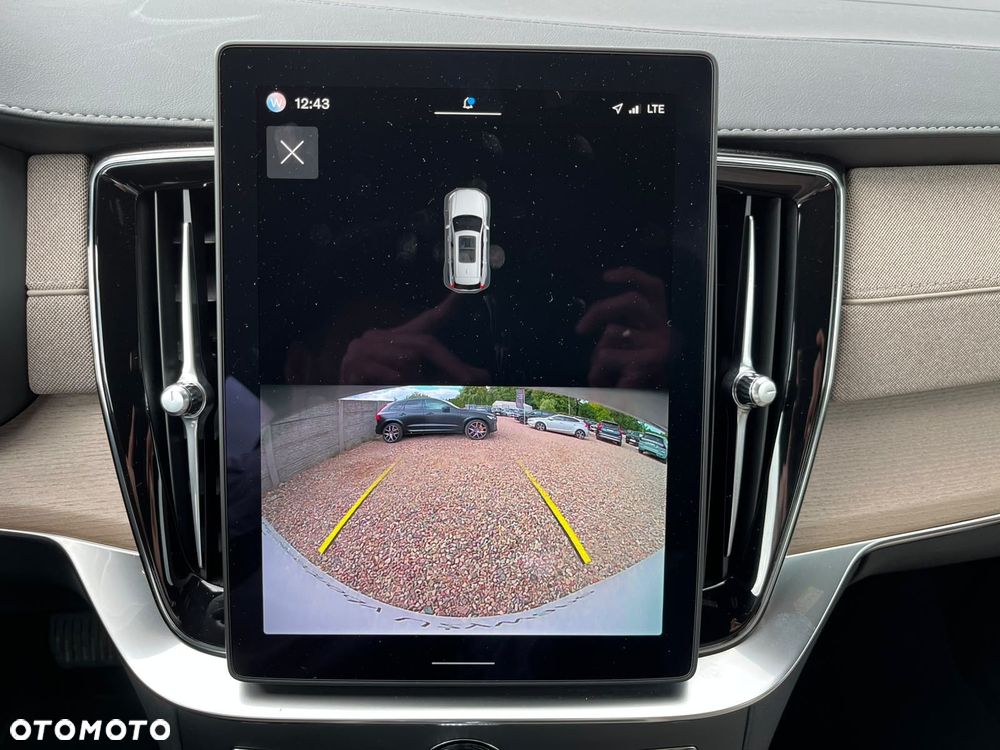 Volvo XC 90 - 25