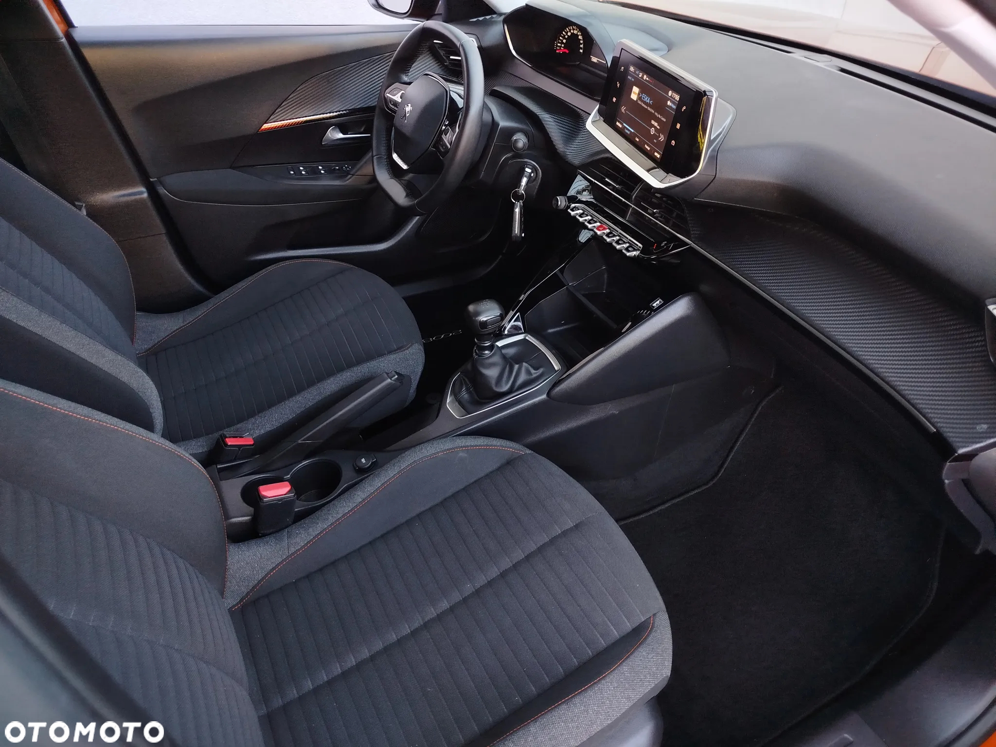 Peugeot 2008 PureTech 100 Stop&Start Allure Pack - 10