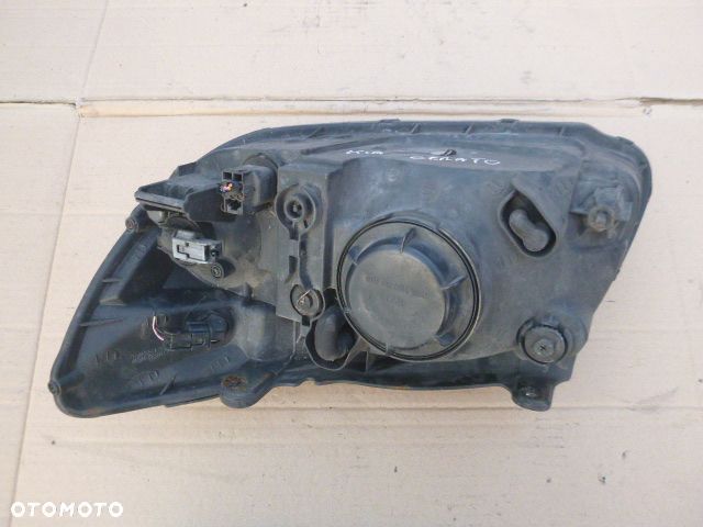 LAMPA PRAWY PRZÓD PRAWA PRZEDNIA KIA CERATO I LIFT - 5