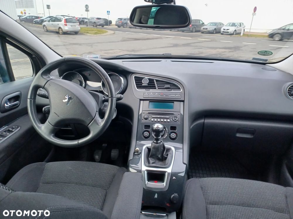 Peugeot 5008 HDI FAP 150 Family - 7