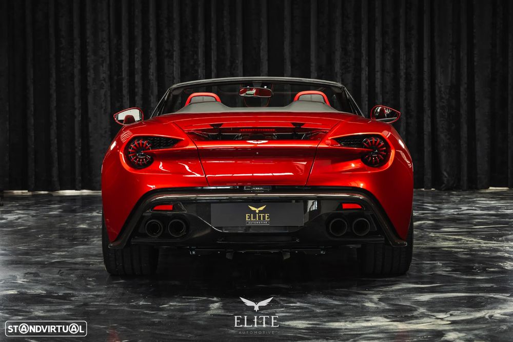 Aston Martin V12 Zagato Zagato - 11