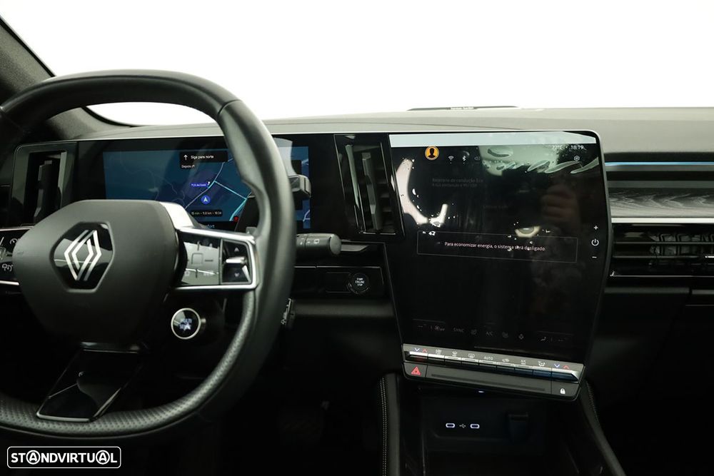 Renault Austral 1.2 E-Tech Iconic - 9