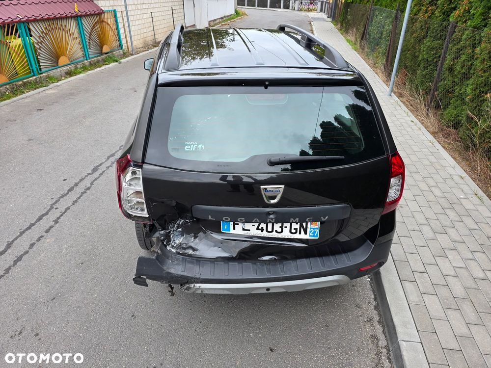 Dacia Logan TCe 90 S&S Stepway Celebration - 36