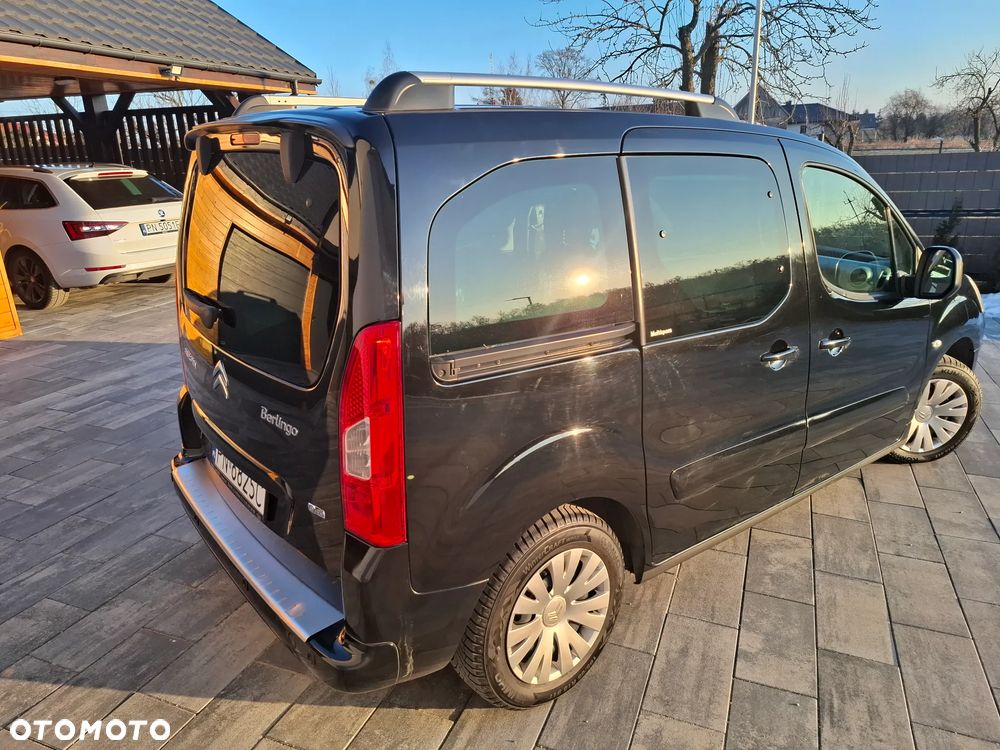 Citroën Berlingo e-HDi 90 FAP EGS6 Multispace Exclusive - 4