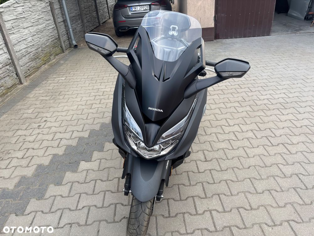 Honda NSS - 8