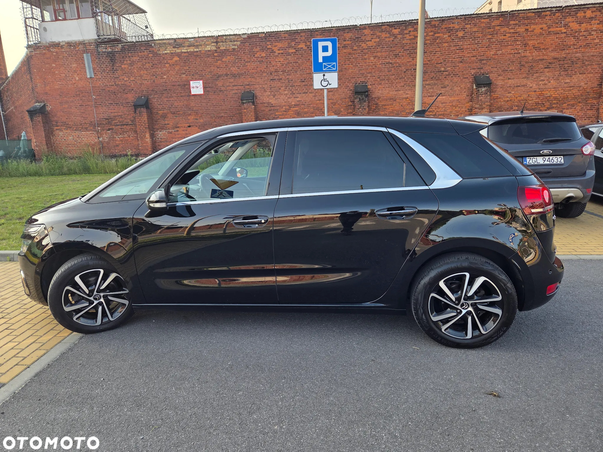 Citroën C4 Picasso BlueHDi 120 Exclusive - 4