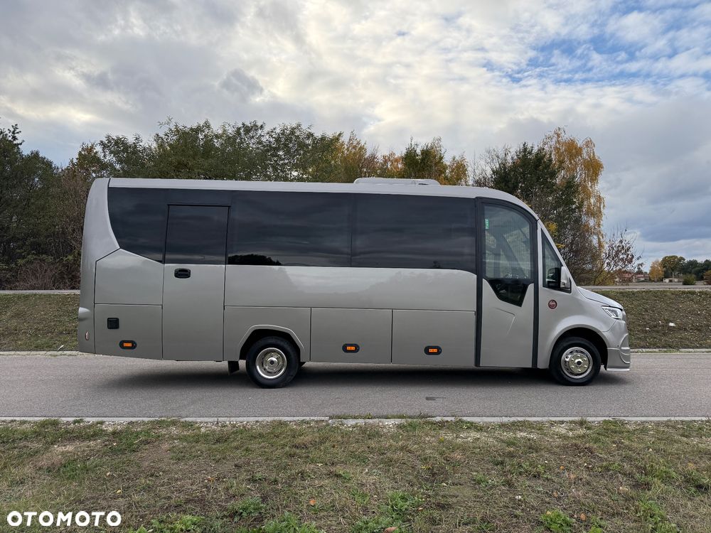 Mercedes-Benz Sprinter 519 - 16