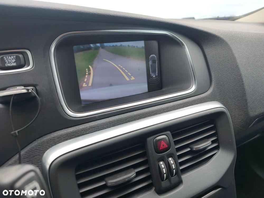 Volvo V40 D2 Summum - 15