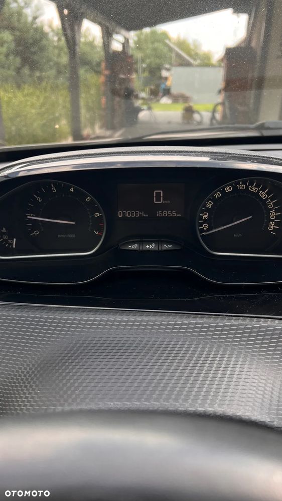 Peugeot 2008 PureTech 110 Stop&Start Style - 11