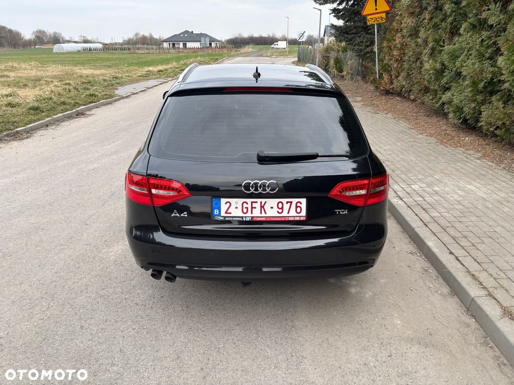 Audi A4 Avant - 19