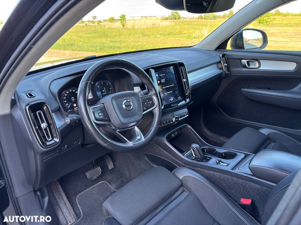 Volvo XC 40 D4 AWD Geartronic - 9
