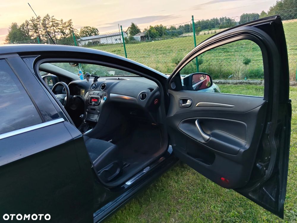 Ford Mondeo - 6