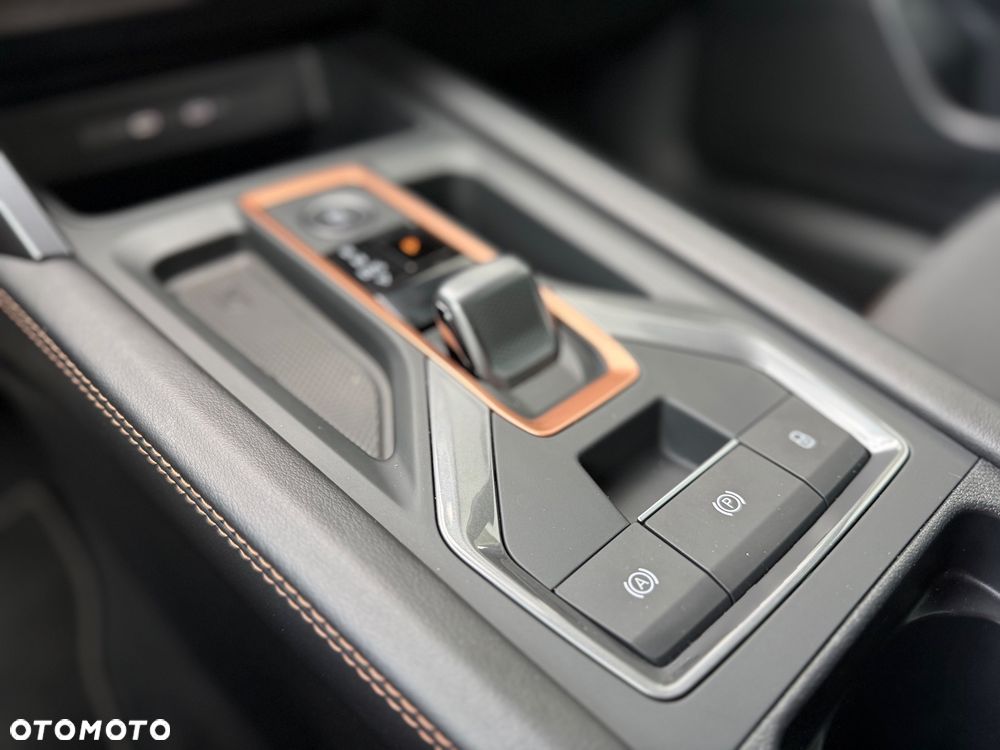 Cupra Formentor 1.5 eTSI mHEV DSG - 24