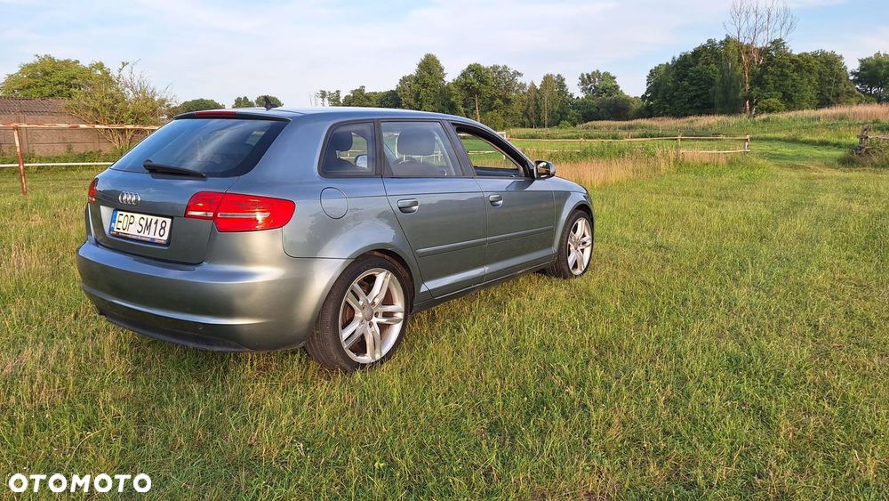 Audi A3 Sportback - 5