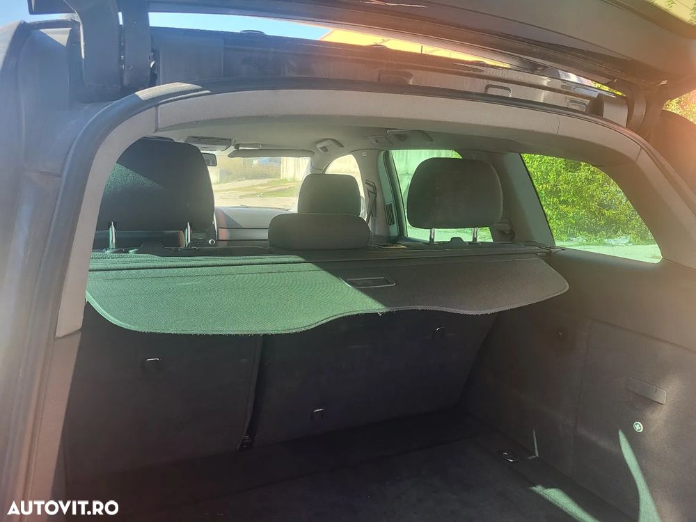 Volkswagen Touareg - 10