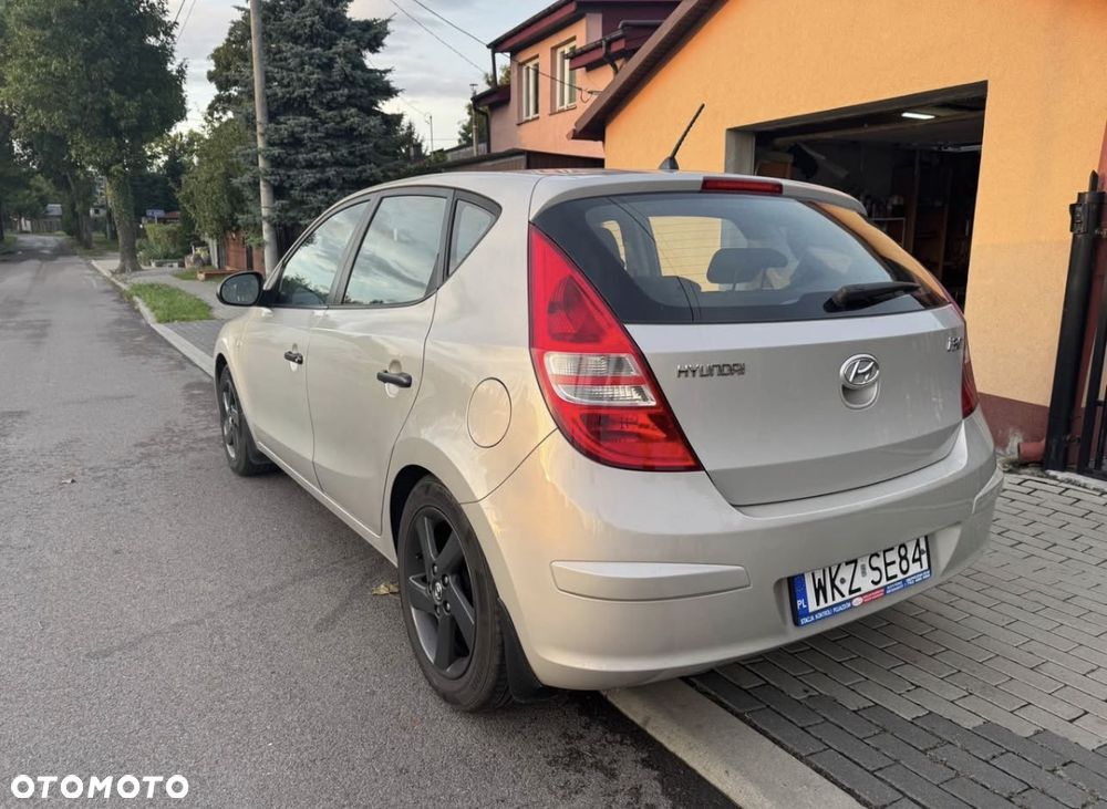 Hyundai i30 1.4 Blue Comfort - 8