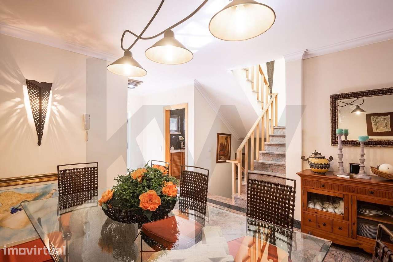 Moradia exclusiva com 4 suites num terreno de 2.686 m2 em Soltróia* - Grande imagem: 4/29