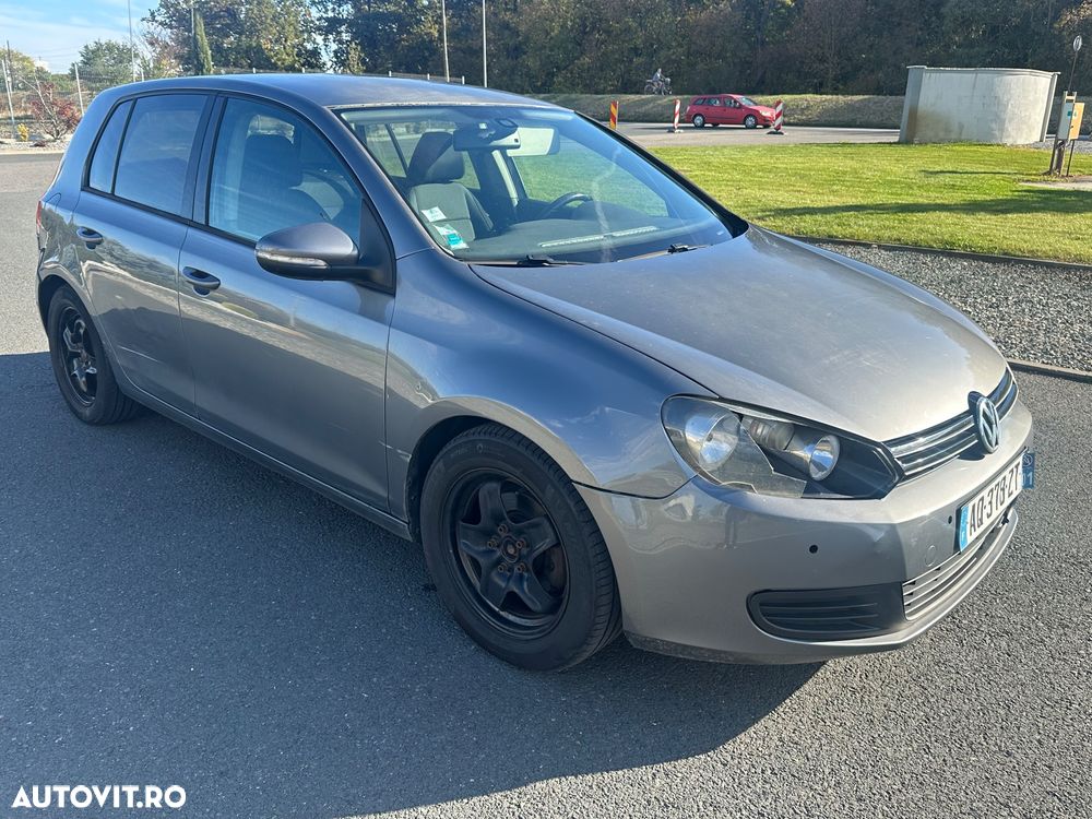 Volkswagen Golf - 5