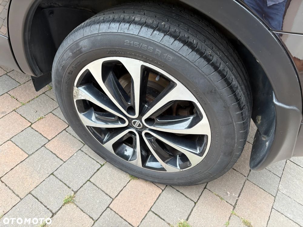 Nissan Qashqai - 10