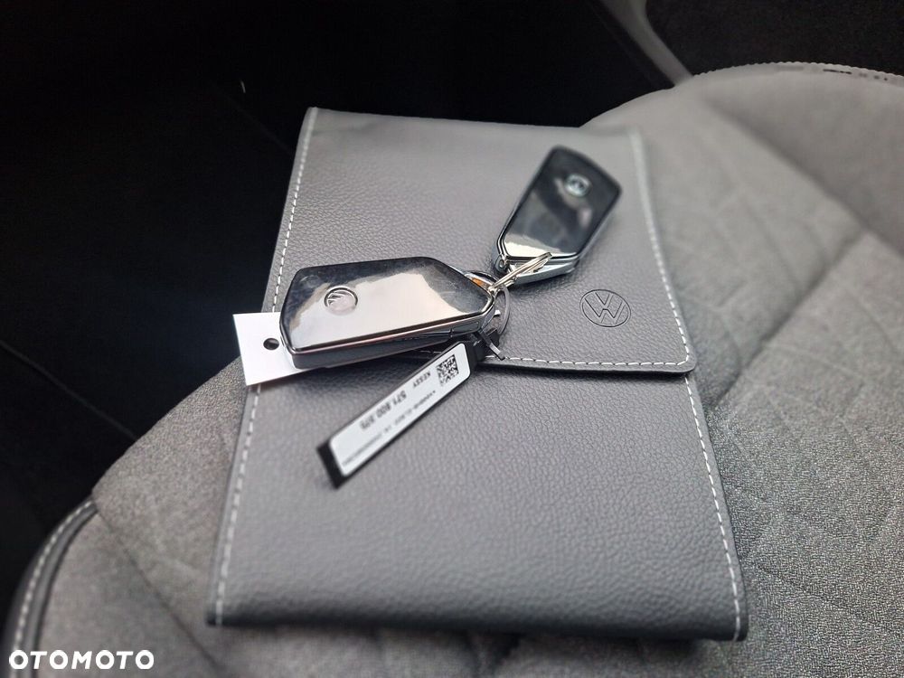 Volkswagen Tiguan - 38