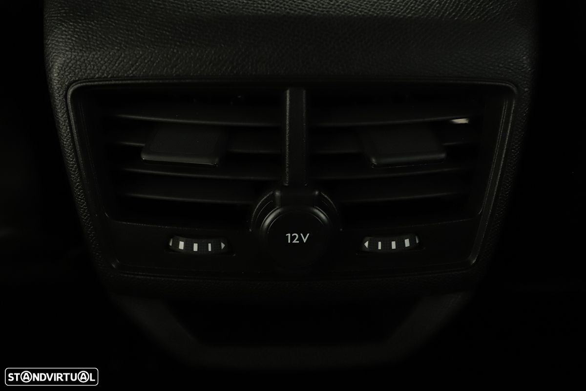 Peugeot 3008 1.2 PureTech GT EAT8 - 22
