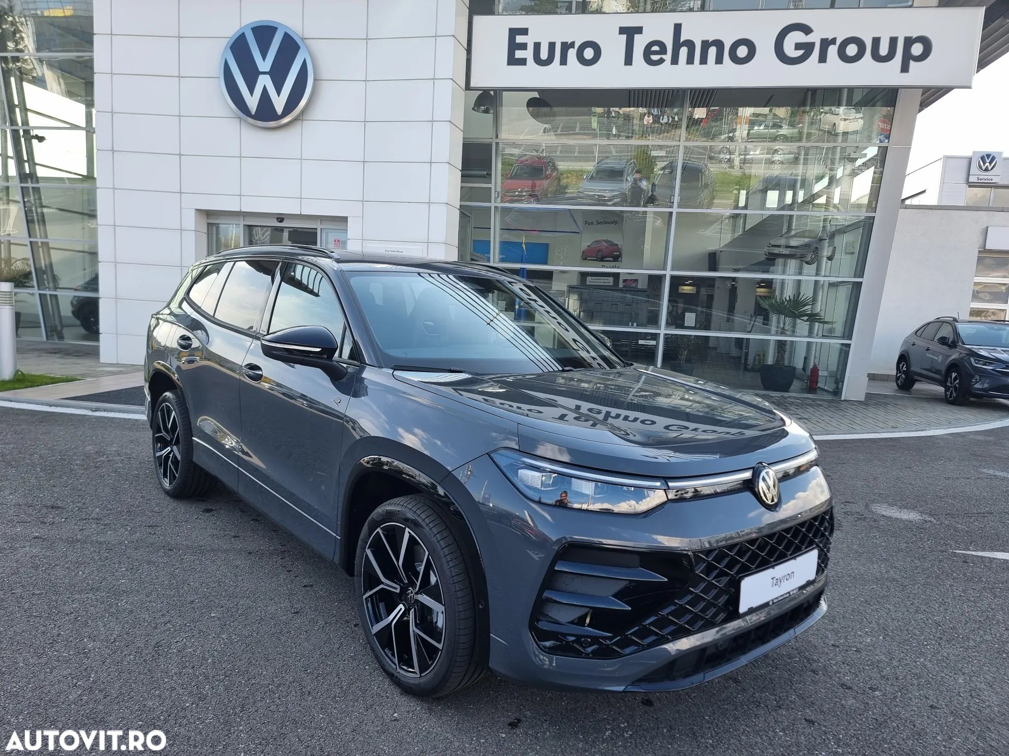 Volkswagen Tayron 2.0 TDI 4Motion DSG R-Line - 1