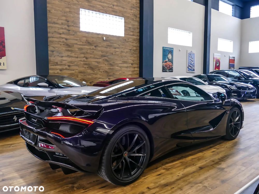 McLaren 720S Coupe - 4