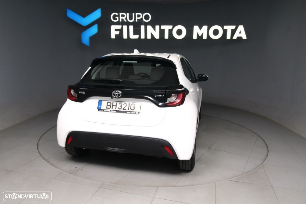Toyota Yaris 1.5 HDF Comfort Plus - 3